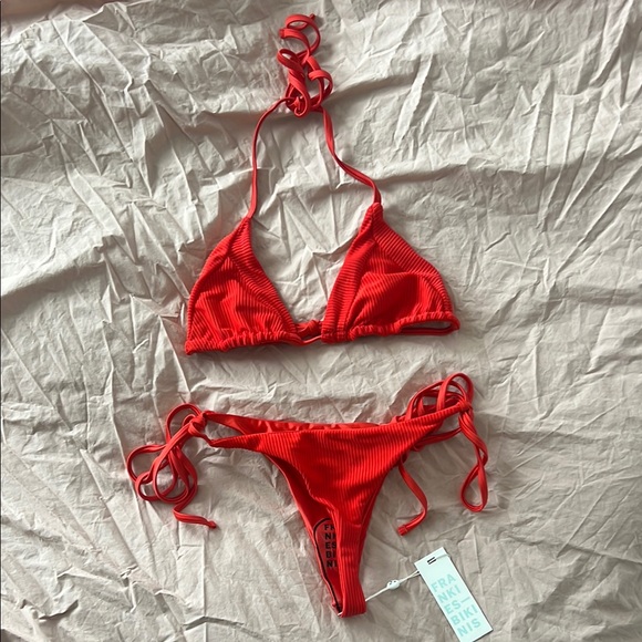 Frankie’s Sky Ribbed Bikini Set - Picture 1 of 1
